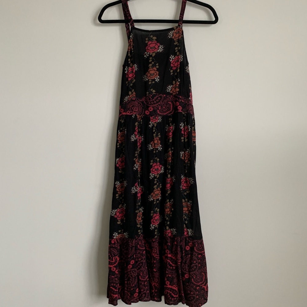 Wild Pearl floral print open back apron dress